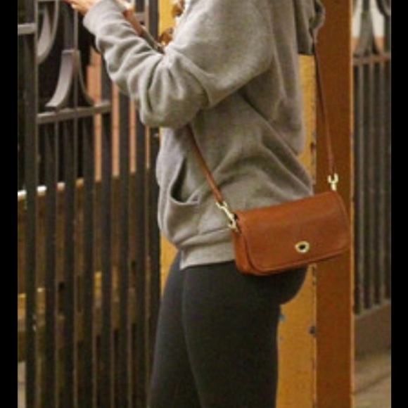 Coach Legacy 19914 Penny Purse Tan Brown Leather Crossbody Turnlock Bag Small - Picture 10 of 10